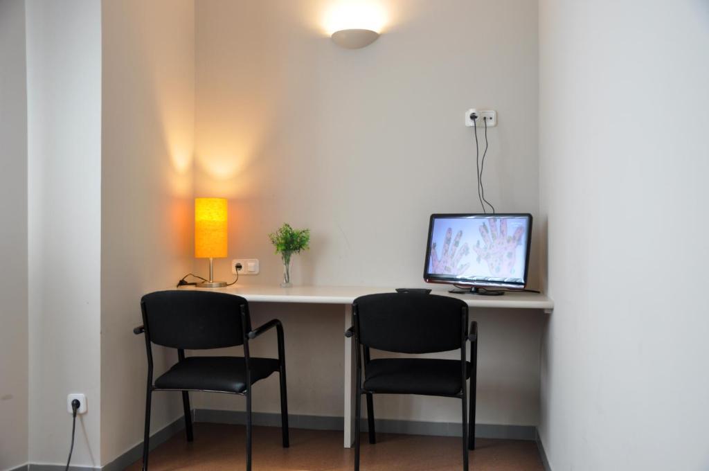 Residencia D'Investigadors Hostel Barcelona Room photo